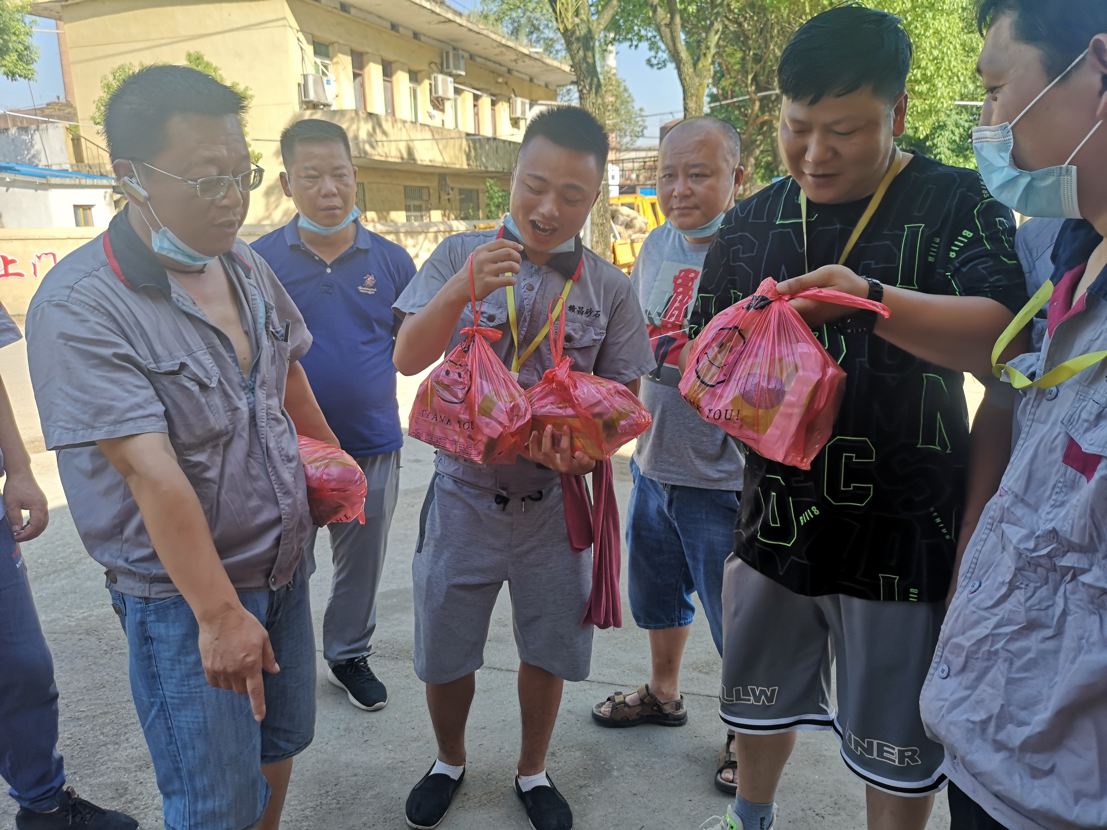 送清涼活動1(3).jpg
